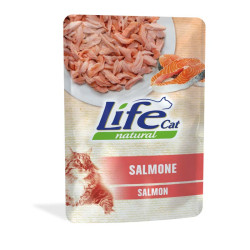 Life Natural comida húmeda para gatos sabor salmón. Rica en Omega-3