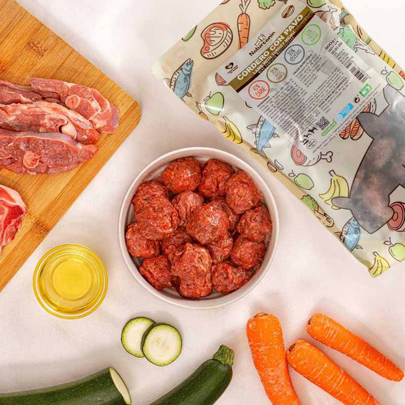 albondigas barf de cordero y pavo para perros