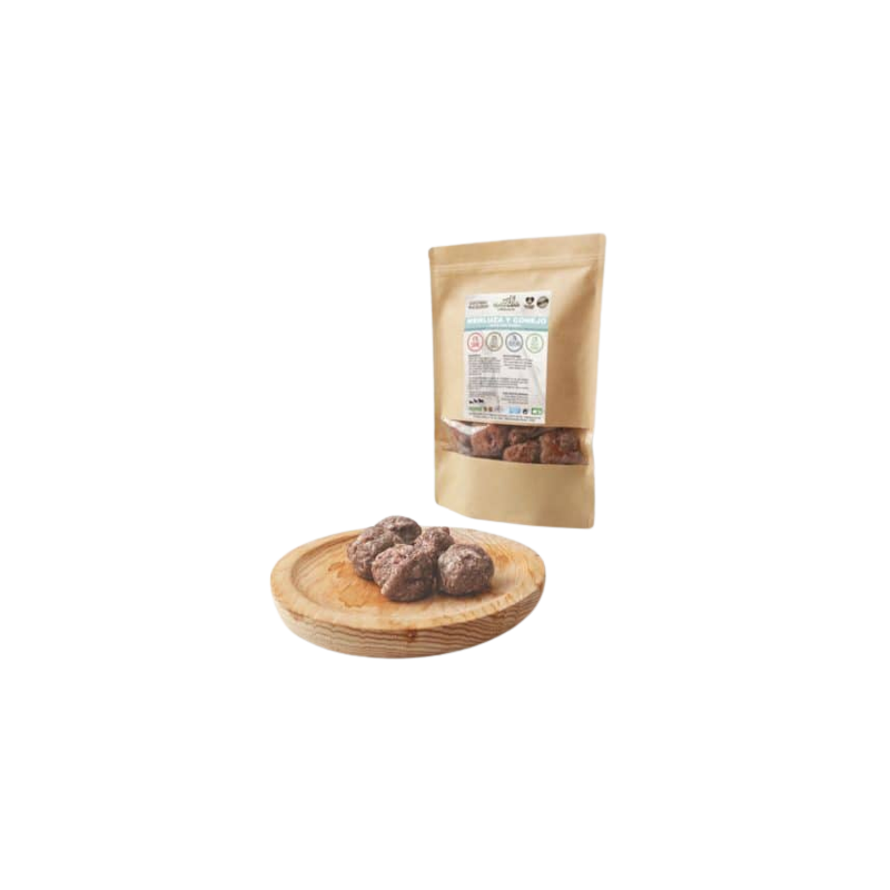 Menú BARF Naturcanin, albóndigas de merluza y conejo para perros hipoalergénicos